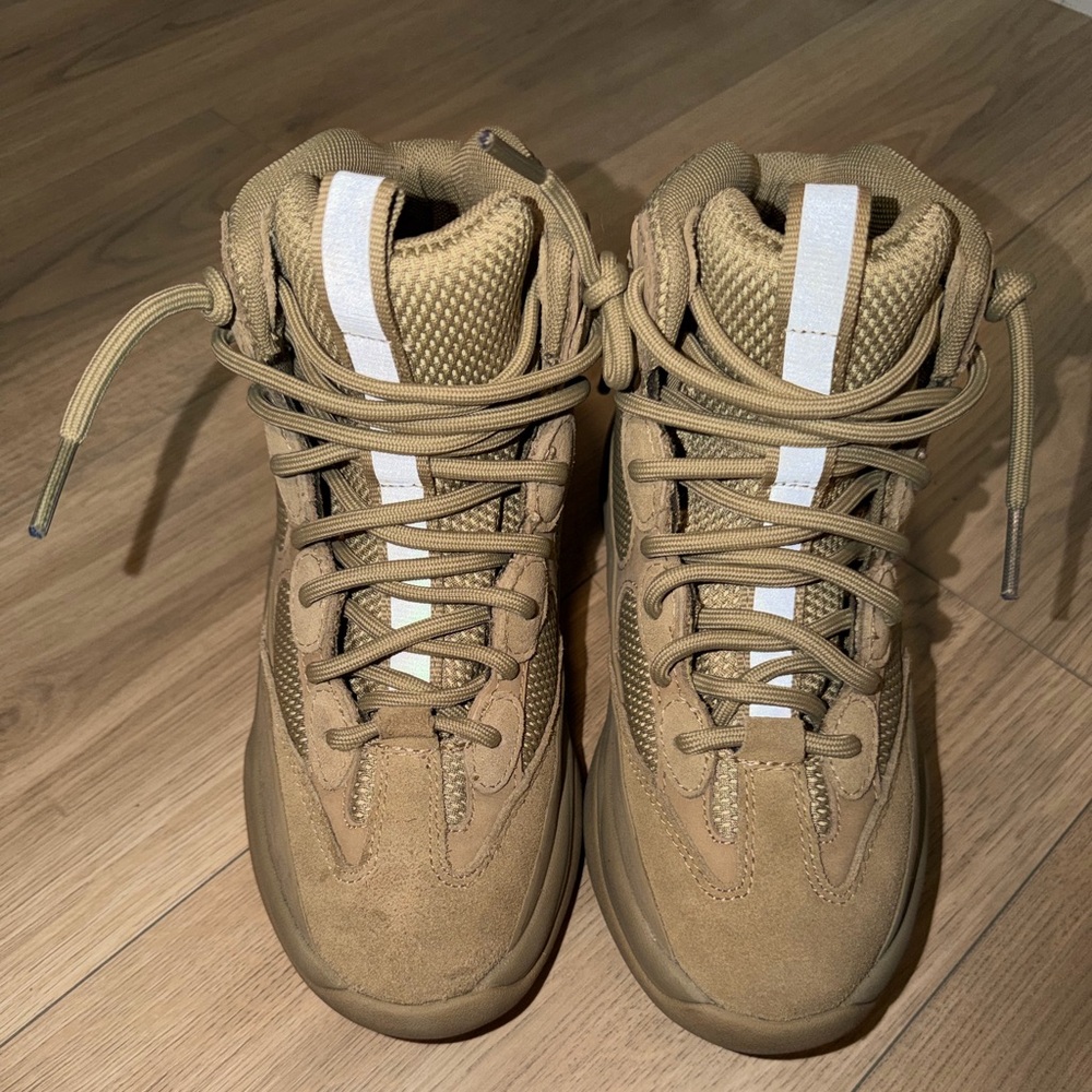 Yeezy season 7